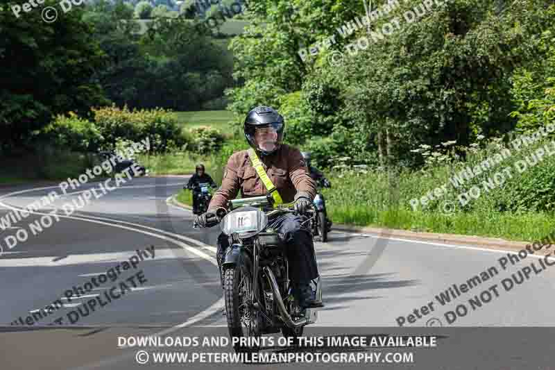 Vintage motorcycle club;eventdigitalimages;no limits trackdays;peter wileman photography;vintage motocycles;vmcc banbury run photographs